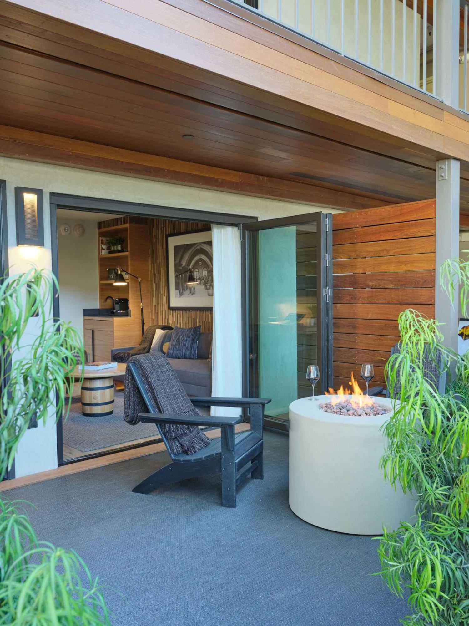 Embassy By Hilton Valley Hotel Napa