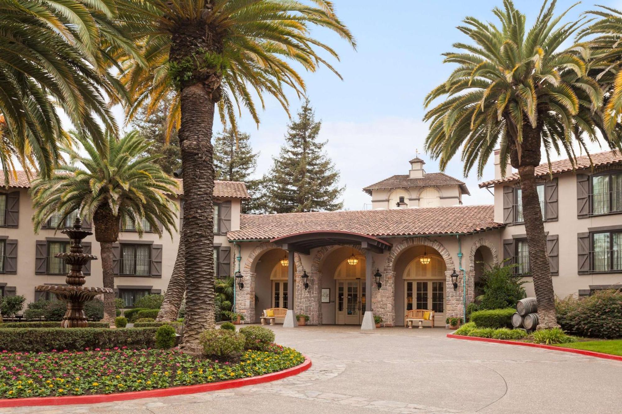 Embassy By Hilton Valley Hotel Napa
